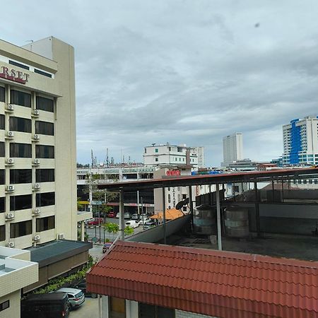 101 Hotel Miri Extérieur photo