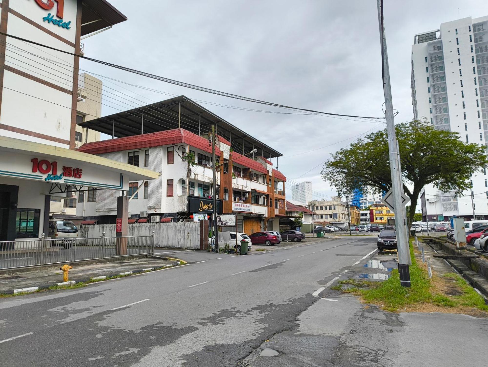 101 Hotel Miri Extérieur photo