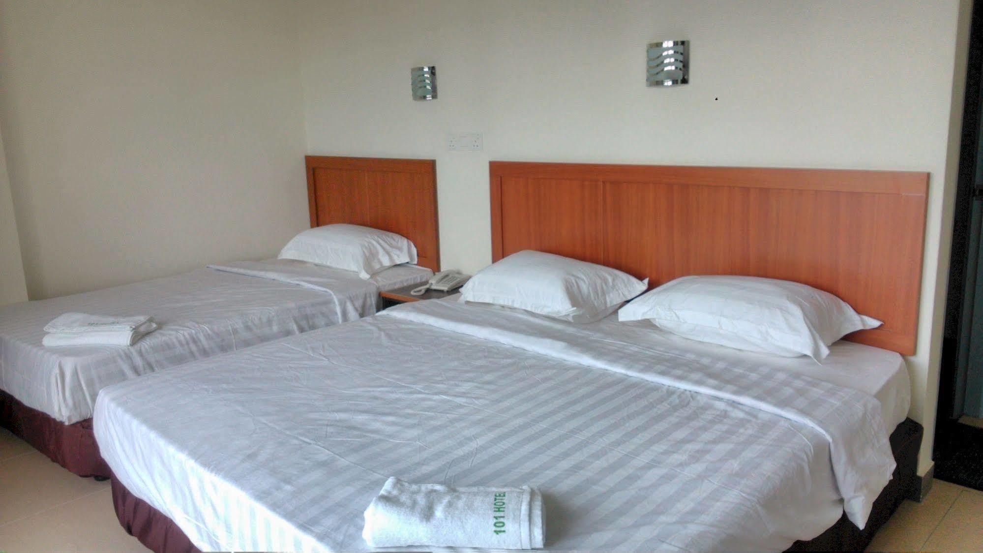 101 Hotel Miri Extérieur photo